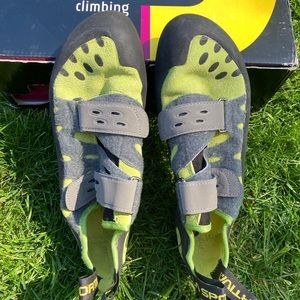 La Sportiva Tarantula Rock Climbing Shoes